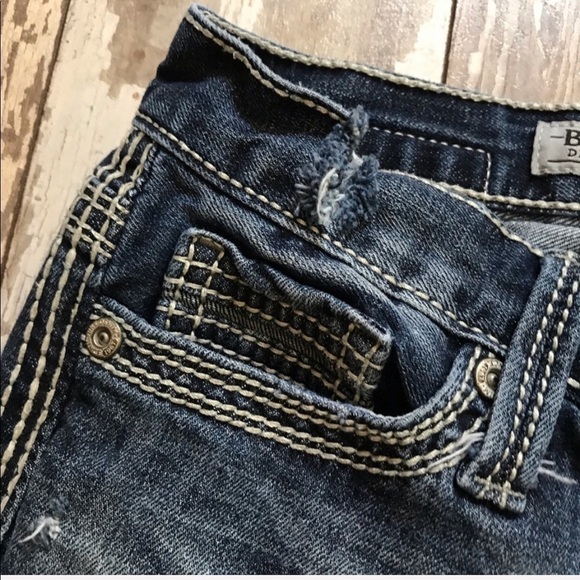 BKE Aiden Straight Distressed Jeans Size 26 Short - Picture 6 of 10